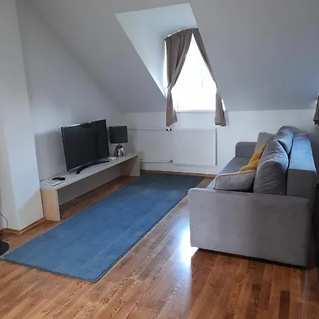 Bed & Breakfast Rosenberg Kuria